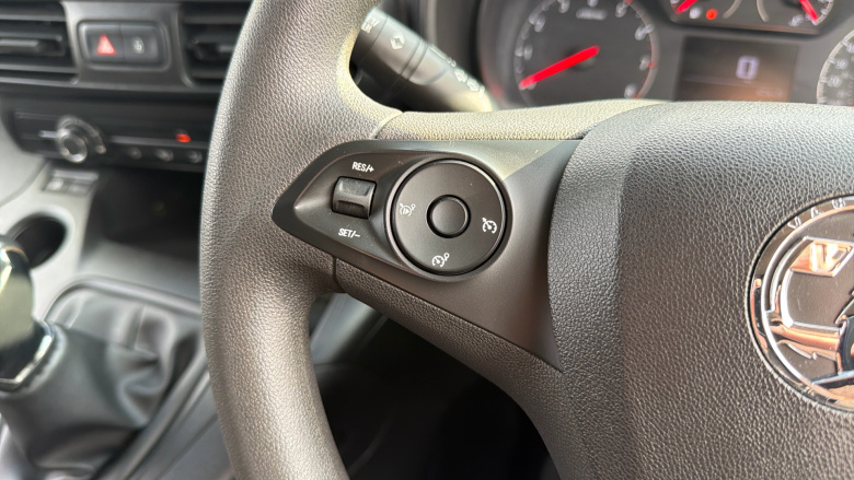 Vauxhall Combo Cargo Combo L1 Diesel 2300 1.5 Turbo D 100ps H1 Sportive Van